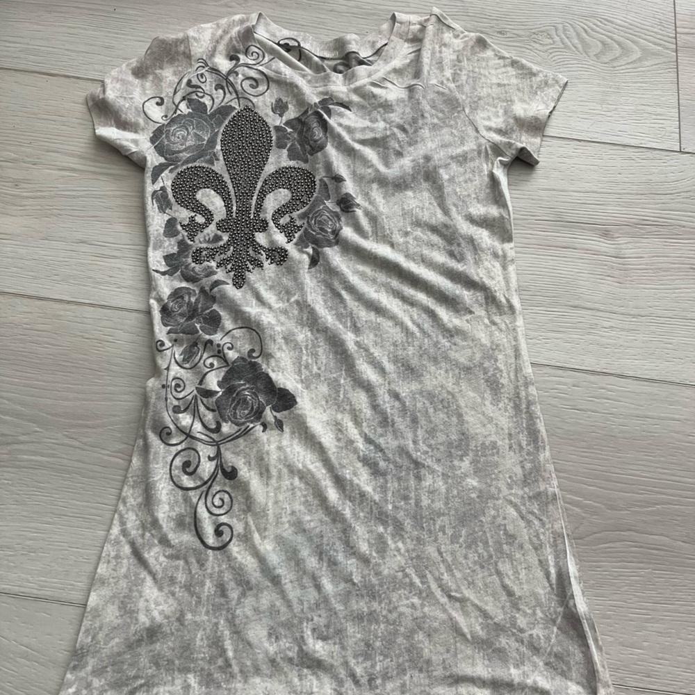 roses and fleur de lis top xxs-small